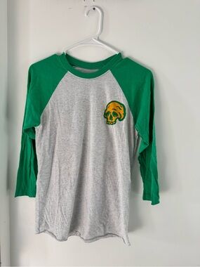 HVIII brand goods raglan tee